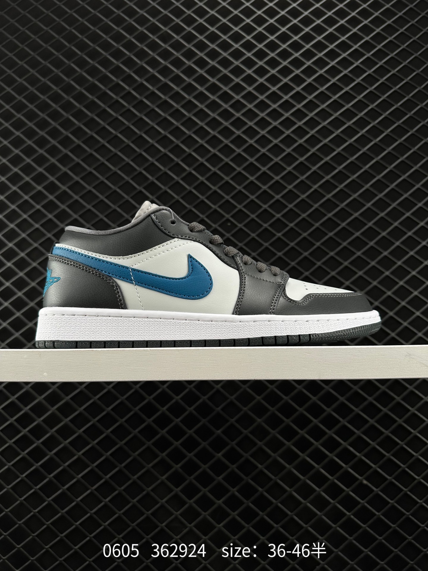 Air Jordan 1 Low AJ1